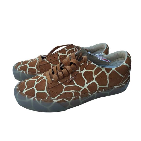 NWT Vans Vault Old Skool Giraffe Skate Shoe Sneaker Mens Size 8.5 Womens Size 10 - Picture 1 of 9